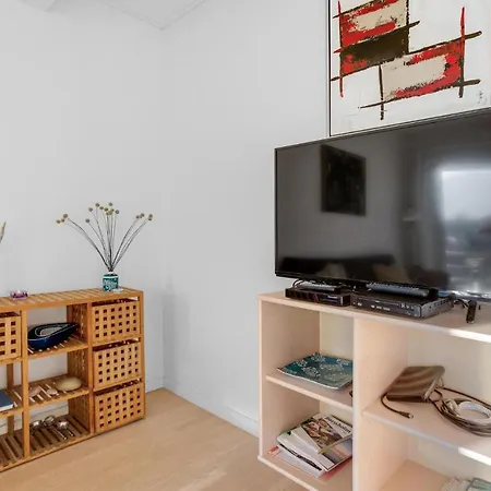 Apartman Cozy In With Wifi