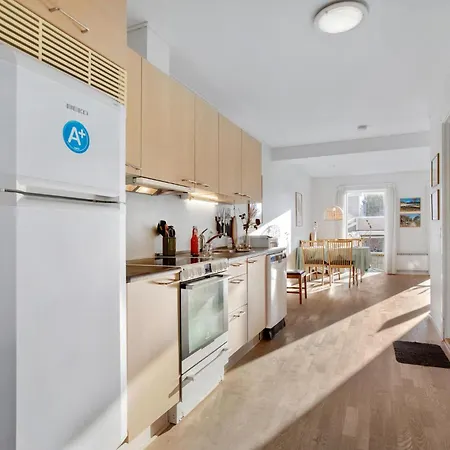Apartman Cozy In With Wifi